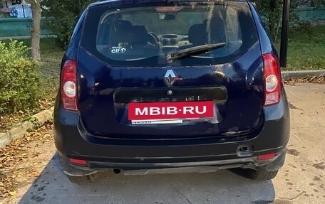 Renault Duster I рестайлинг, 2014 год, 750 000 рублей, 2 фотография