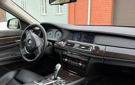 BMW 7 серия, 2011 год, 1 400 000 рублей, 3 фотография