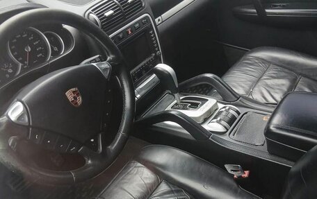 Porsche Cayenne III, 2006 год, 450 000 рублей, 2 фотография