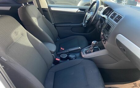 Volkswagen Jetta VI, 2018 год, 1 335 000 рублей, 9 фотография