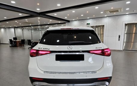 Mercedes-Benz GLC, 2024 год, 6 476 000 рублей, 5 фотография