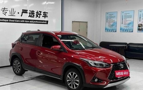 Toyota Yaris XP150 рестайлинг, 2022 год, 1 330 000 рублей, 3 фотография