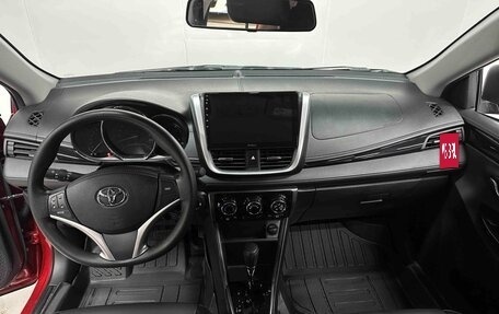 Toyota Yaris XP150 рестайлинг, 2022 год, 1 330 000 рублей, 7 фотография