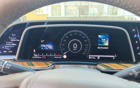 Cadillac Escalade V, 2022 год, 10 500 000 рублей, 13 фотография