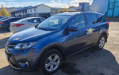 Toyota RAV4, 2013 год, 1 350 000 рублей, 6 фотография