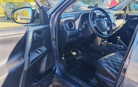 Toyota RAV4, 2013 год, 1 350 000 рублей, 7 фотография
