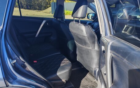 Toyota RAV4, 2013 год, 1 350 000 рублей, 10 фотография