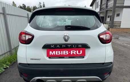 Renault Kaptur I рестайлинг, 2019 год, 990 000 рублей, 3 фотография