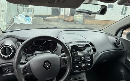 Renault Kaptur I рестайлинг, 2019 год, 990 000 рублей, 14 фотография