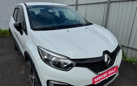 Renault Kaptur I рестайлинг, 2019 год, 990 000 рублей, 25 фотография