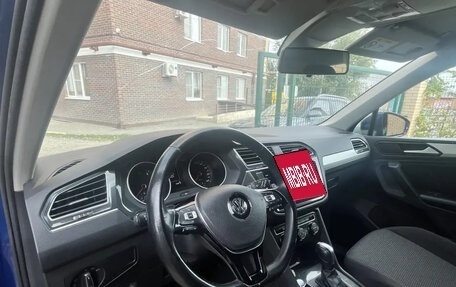 Volkswagen Tiguan II, 2020 год, 2 850 000 рублей, 5 фотография