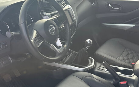 Nissan Navara (Frontier), 2024 год, 4 800 000 рублей, 11 фотография
