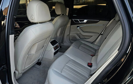 Audi A6, 2023 год, 4 500 000 рублей, 6 фотография