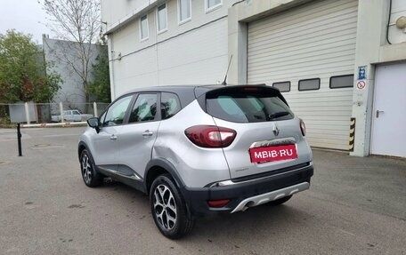 Renault Kaptur I рестайлинг, 2017 год, 990 000 рублей, 5 фотография