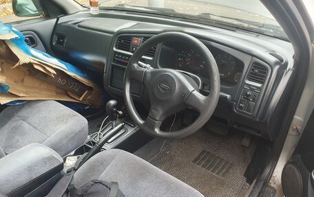 Nissan Primera II рестайлинг, 2000 год, 120 000 рублей, 4 фотография