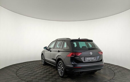 Volkswagen Tiguan II, 2019 год, 1 959 000 рублей, 7 фотография