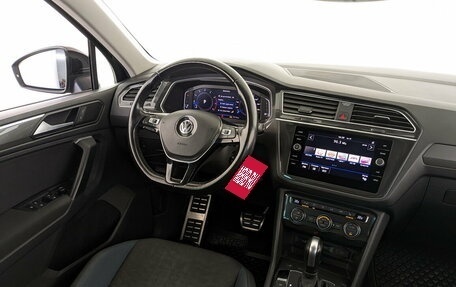 Volkswagen Tiguan II, 2019 год, 1 959 000 рублей, 25 фотография