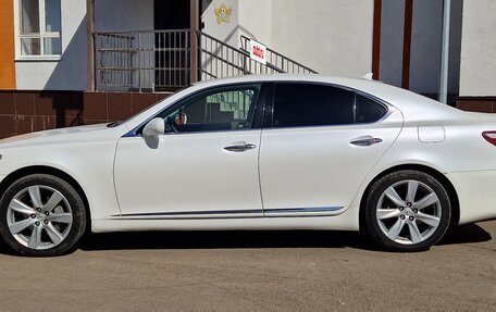 Lexus LS IV, 2007 год, 1 080 000 рублей, 4 фотография