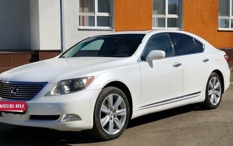 Lexus LS IV, 2007 год, 1 080 000 рублей, 3 фотография