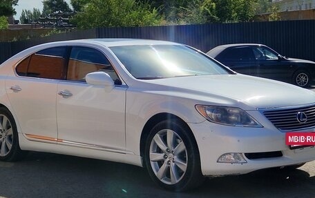 Lexus LS IV, 2007 год, 1 080 000 рублей, 2 фотография