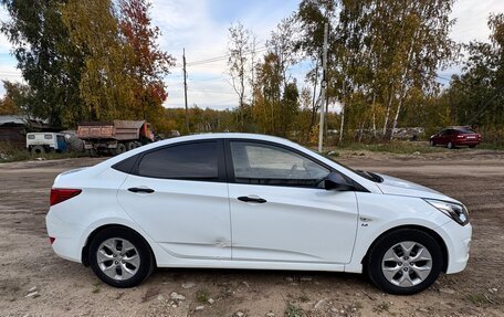 Hyundai Solaris II рестайлинг, 2014 год, 590 000 рублей, 4 фотография