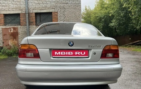 BMW 5 серия, 2001 год, 1 150 000 рублей, 11 фотография