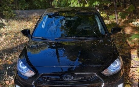Hyundai Solaris II рестайлинг, 2012 год, 890 000 рублей, 1 фотография