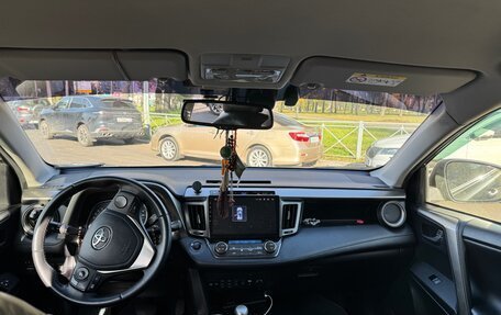 Toyota RAV4, 2013 год, 2 050 000 рублей, 7 фотография