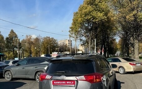 Toyota RAV4, 2013 год, 2 050 000 рублей, 5 фотография