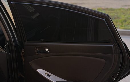 Hyundai Solaris II рестайлинг, 2012 год, 890 000 рублей, 19 фотография
