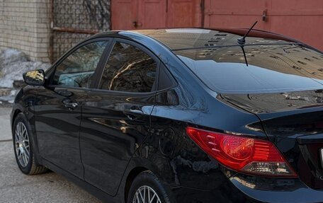 Hyundai Solaris II рестайлинг, 2012 год, 890 000 рублей, 33 фотография
