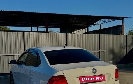Volkswagen Polo VI (EU Market), 2010 год, 650 000 рублей, 3 фотография
