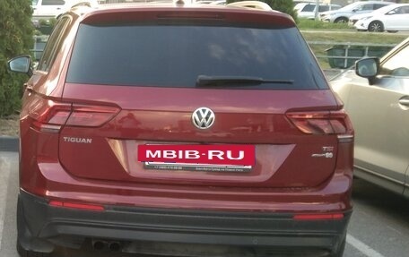 Volkswagen Tiguan II, 2017 год, 1 840 200 рублей, 6 фотография