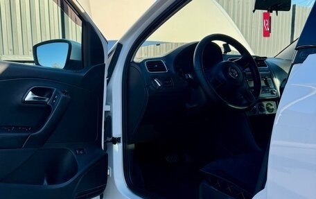 Volkswagen Polo VI (EU Market), 2010 год, 650 000 рублей, 16 фотография