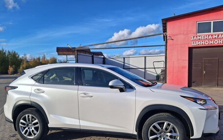 Lexus NX I, 2017 год, 2 700 000 рублей, 6 фотография