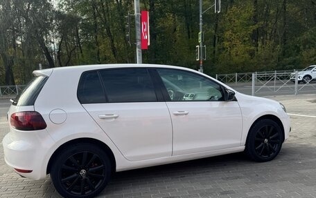 Volkswagen Golf VI, 2009 год, 730 000 рублей, 3 фотография