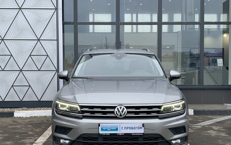 Volkswagen Tiguan II, 2019 год, 2 599 000 рублей, 2 фотография