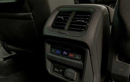 Volkswagen Tiguan II, 2019 год, 2 599 000 рублей, 22 фотография