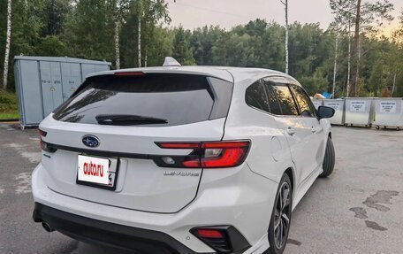 Subaru Levorg, 2022 год, 2 200 000 рублей, 2 фотография
