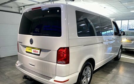 Volkswagen Caravelle T6 рестайлинг, 2020 год, 4 640 000 рублей, 8 фотография