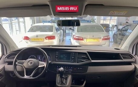 Volkswagen Caravelle T6 рестайлинг, 2020 год, 4 640 000 рублей, 10 фотография