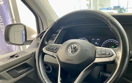 Volkswagen Caravelle T6 рестайлинг, 2020 год, 4 640 000 рублей, 27 фотография