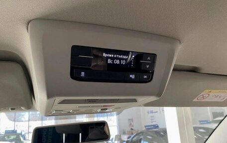 Volkswagen Caravelle T6 рестайлинг, 2020 год, 4 640 000 рублей, 30 фотография
