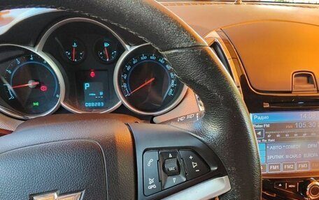 Chevrolet Cruze II, 2014 год, 990 000 рублей, 6 фотография