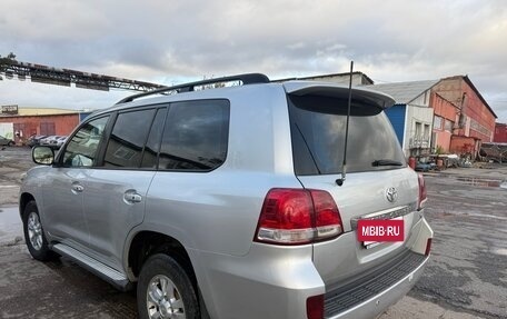 Toyota Land Cruiser 200, 2008 год, 2 250 000 рублей, 6 фотография