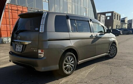 Toyota ISis I, 2012 год, 1 140 000 рублей, 5 фотография