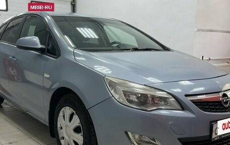 Opel Astra J, 2012 год, 460 000 рублей, 3 фотография
