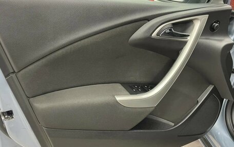 Opel Astra J, 2012 год, 460 000 рублей, 14 фотография