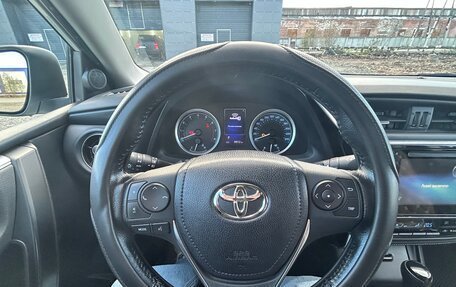 Toyota Corolla, 2017 год, 1 790 000 рублей, 12 фотография