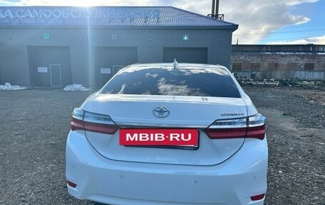 Toyota Corolla, 2017 год, 1 790 000 рублей, 4 фотография